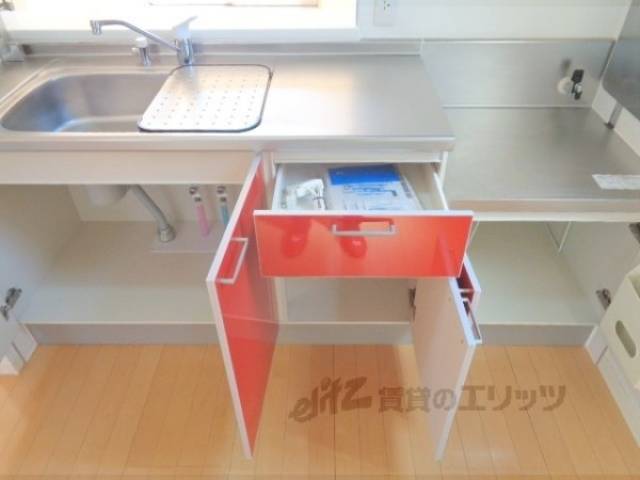 キッチン　収納