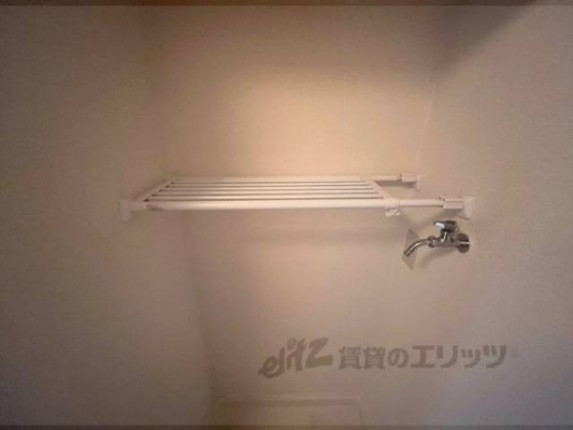 洗濯機置場　物置