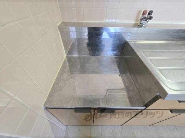 キッチン　コンロ置き場