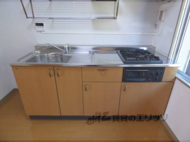 キッチン　収納