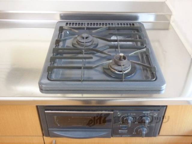 キッチン　コンロ