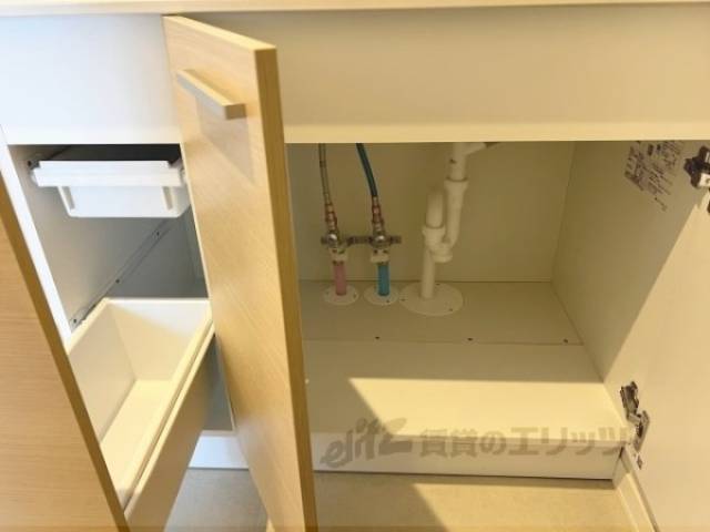 洗面所　収納下部