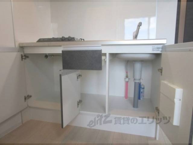 キッチン　下部収納