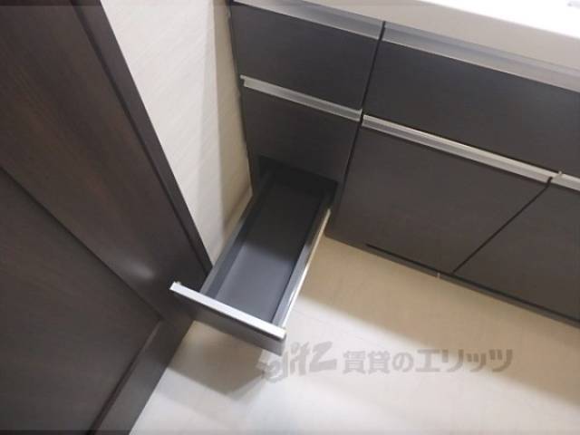 洗面所　収納下部