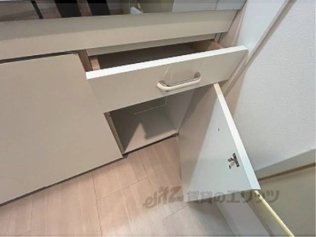 キッチン　キッチン下部収納