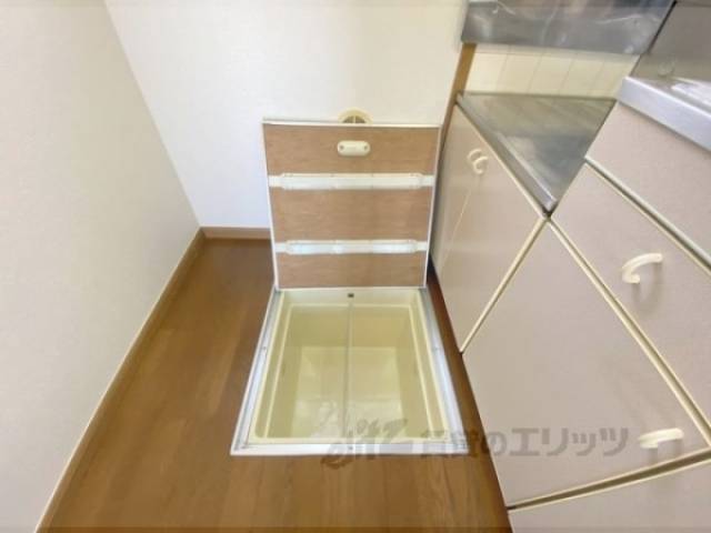 床下収納