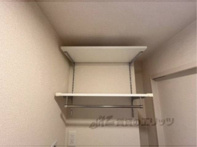 洗濯機置場　棚