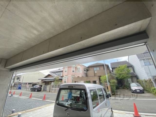駐車場のシャッター