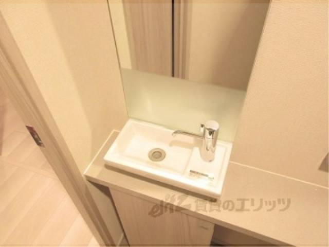 トイレ　手洗い器