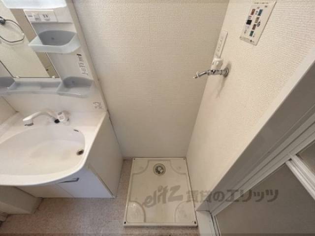 洗濯機置場