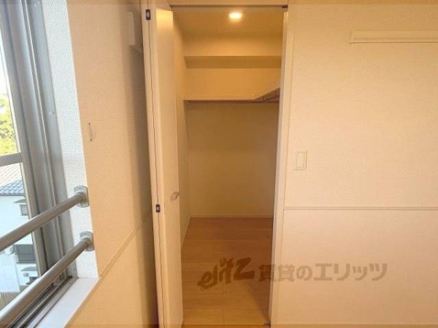 収納　ウォークイン