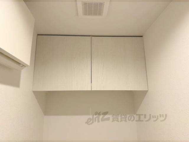 トイレ　収納