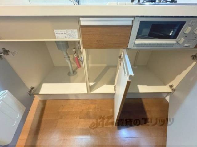 キッチン　下部収納