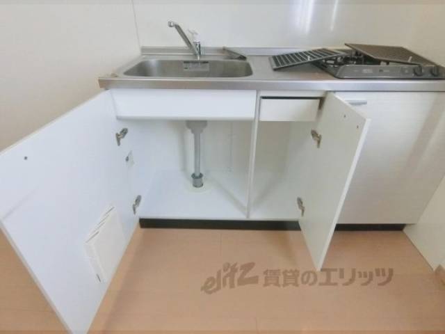 キッチン　下部収納