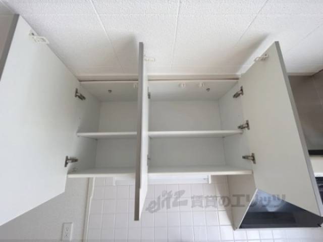 キッチン　収納