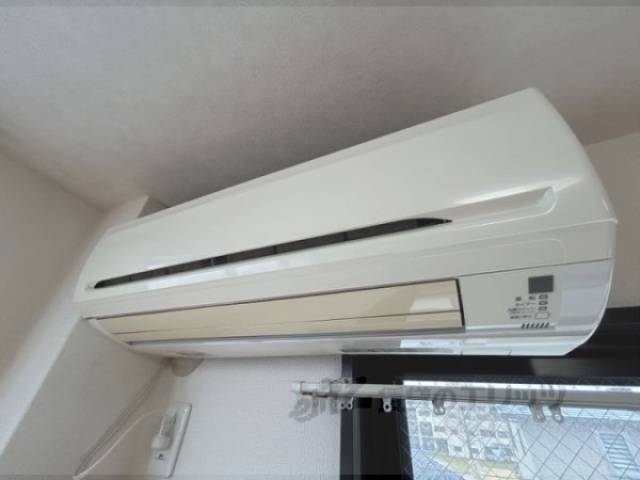 洋室　エアコン