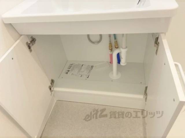 洗面所　収納
