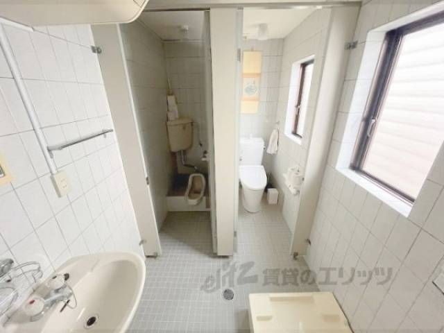 トイレ　共用部