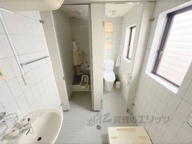 トイレ　共用部