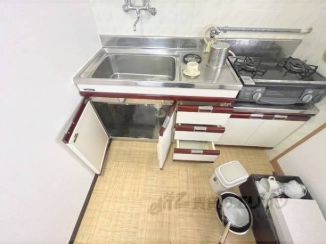 キッチン 下部収納