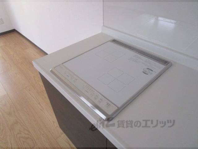 キッチン　コンロ