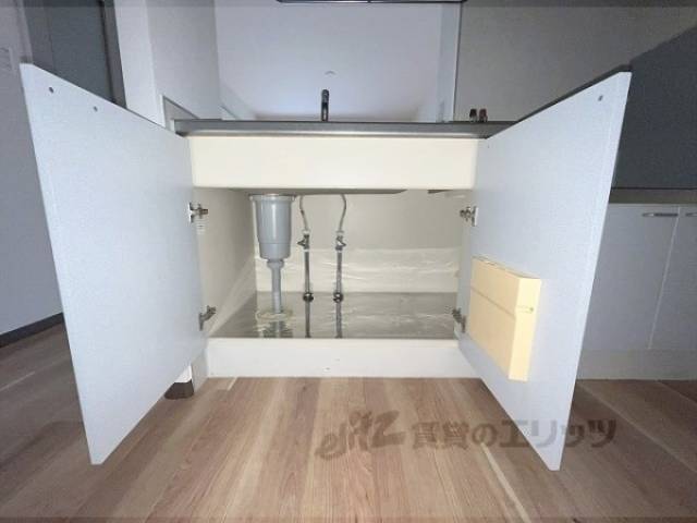 キッチン　収納