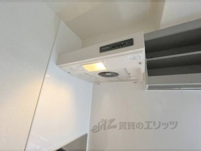 キッチン　換気扇