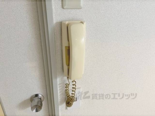 インターホン