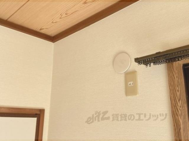 エアコン　設置場所