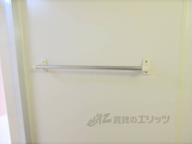 トイレ　タオル掛け