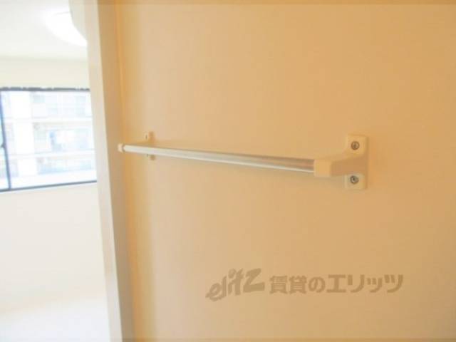 トイレ　タオル掛け