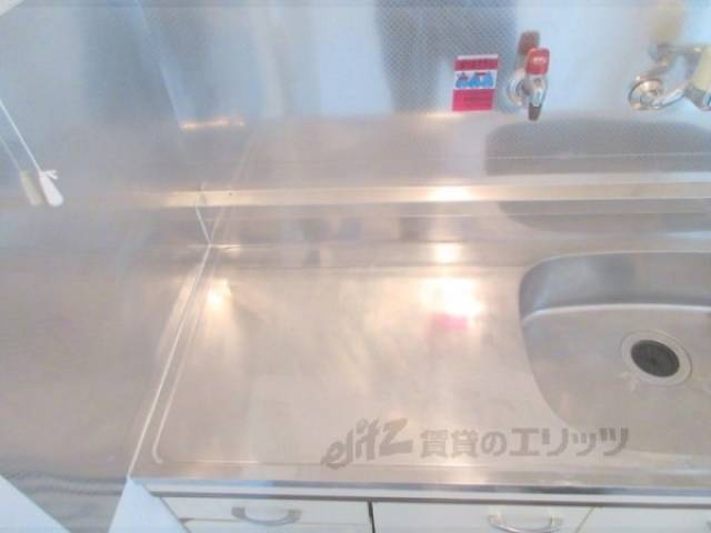 キッチン　コンロ置場