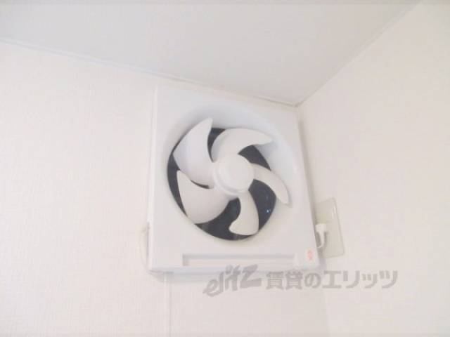 キッチン　換気扇