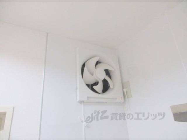 キッチン　換気扇