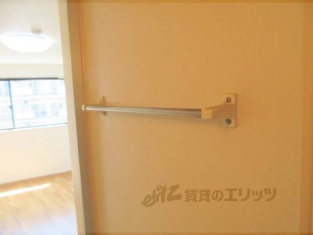 トイレ　タオル掛け