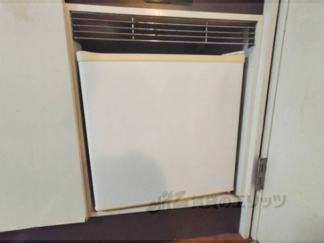 キッチン　冷蔵庫