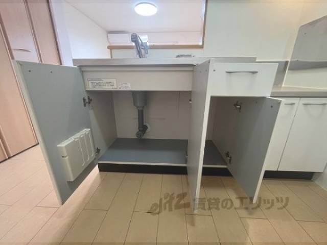 キッチン　収納