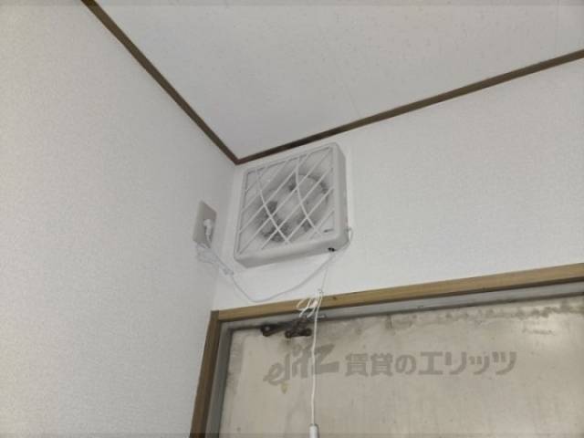 キッチン　換気扇