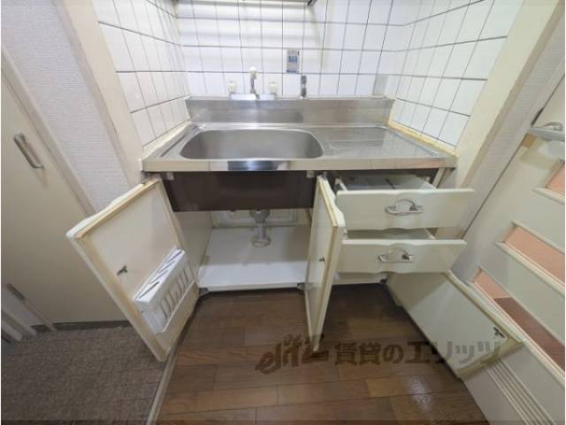 キッチン　下部収納