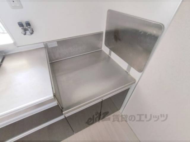 キッチン　コンロ置場