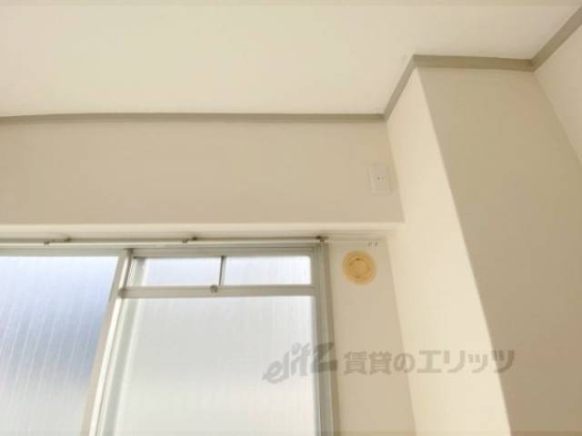 エアコン　設置場所