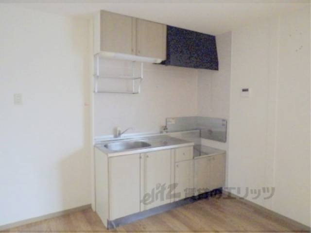 キッチン　給湯機リモコン