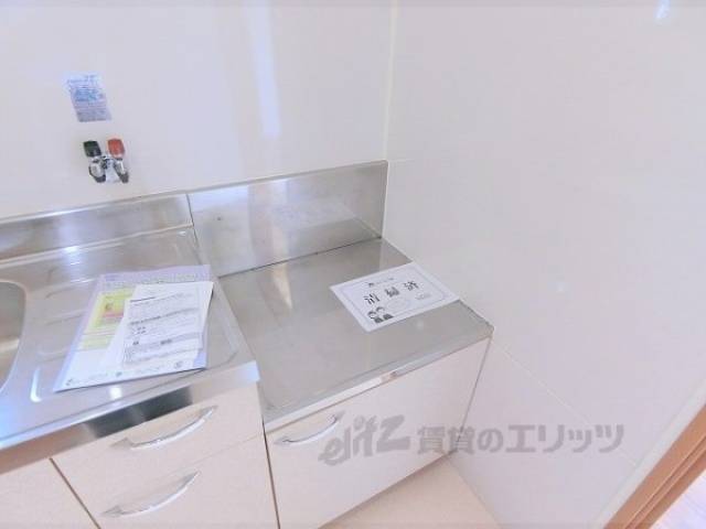 キッチン　コンロ置き場