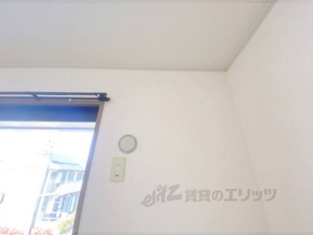 エアコン　設置場所