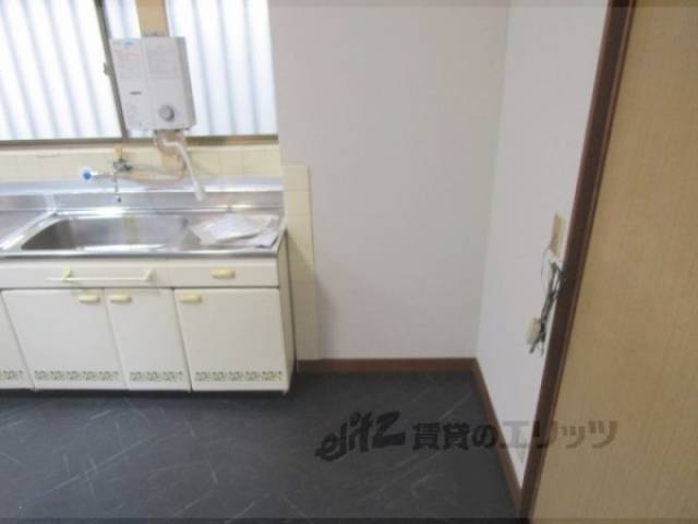 冷蔵庫置場