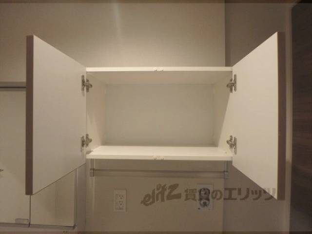 洗面所　洗面所収納