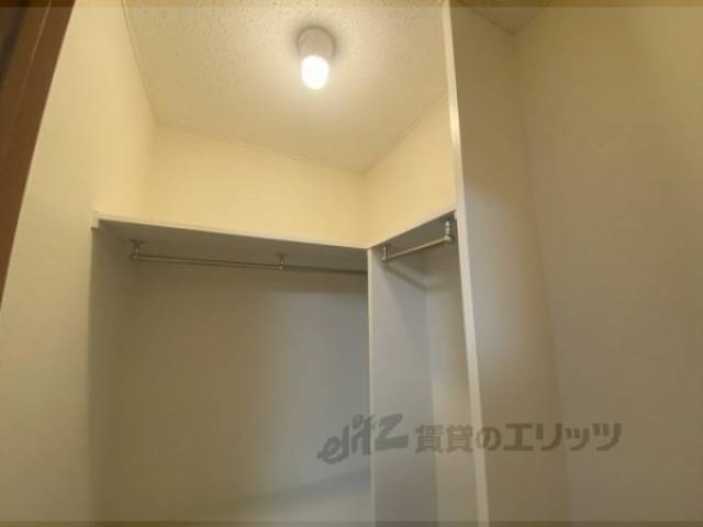 収納　ウォークイン