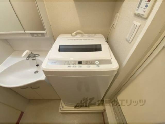 洗濯機置場