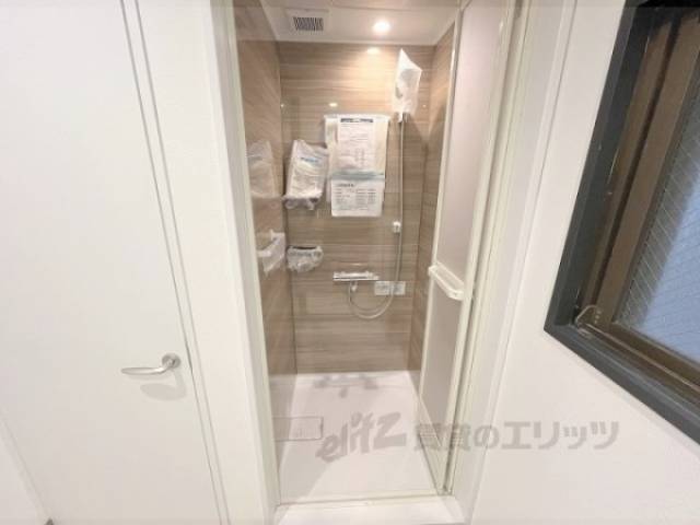 風呂　シャワールーム