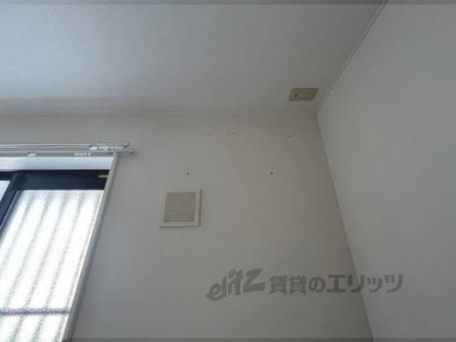 エアコン　設置可能
